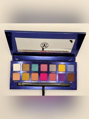 Anastasia Beverly Hills Riviera Eyeshadow Palette - Limited Edition